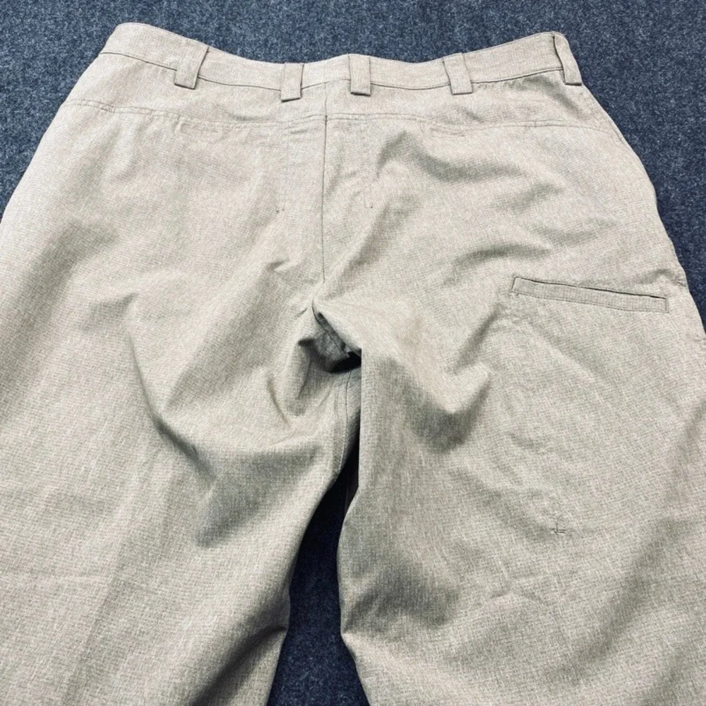 Duluth Trading Co Pants Men 40x30 Tan Polyester Performance Straight Leg 53721B